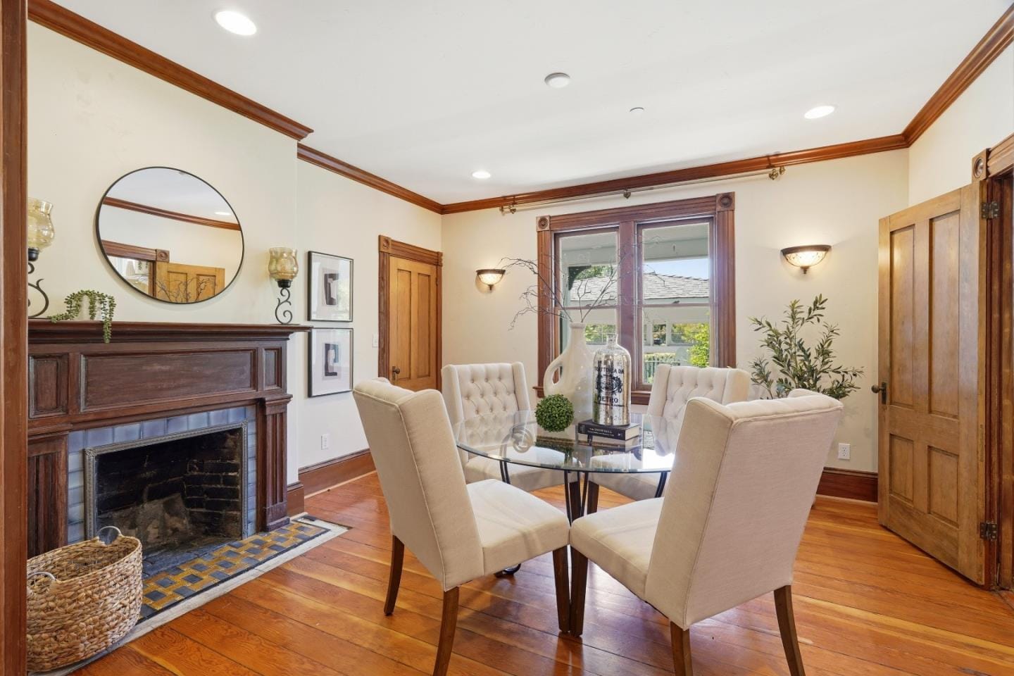 140 S Peter DR — photo 4